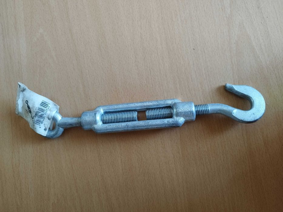 Śruba rzymska ha-ucho ocynk M14x140mm.