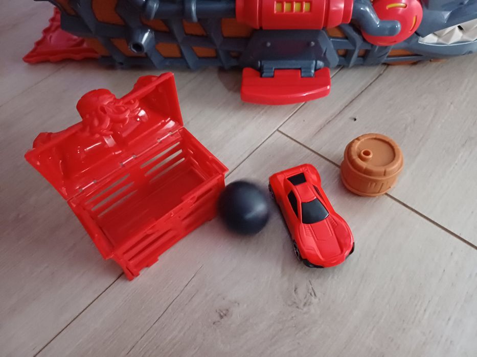 Teamsterz Beast City Pirate Ship-statek poracki/ rekin