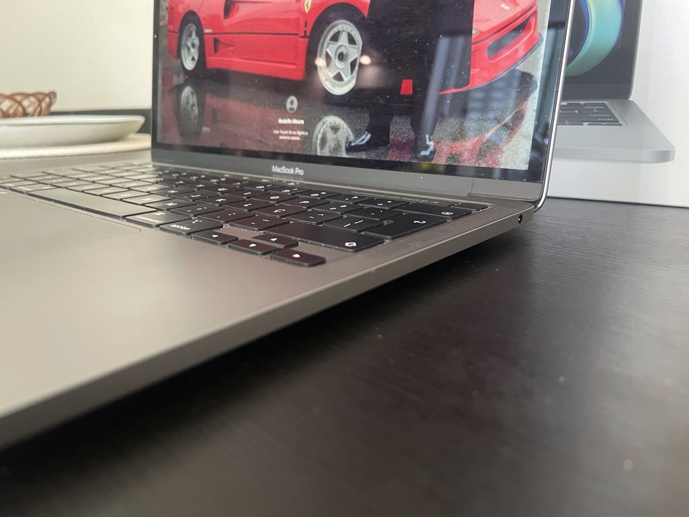 Macbook M2 pro 13 polgadas / 8Gb Ram / 256Gb