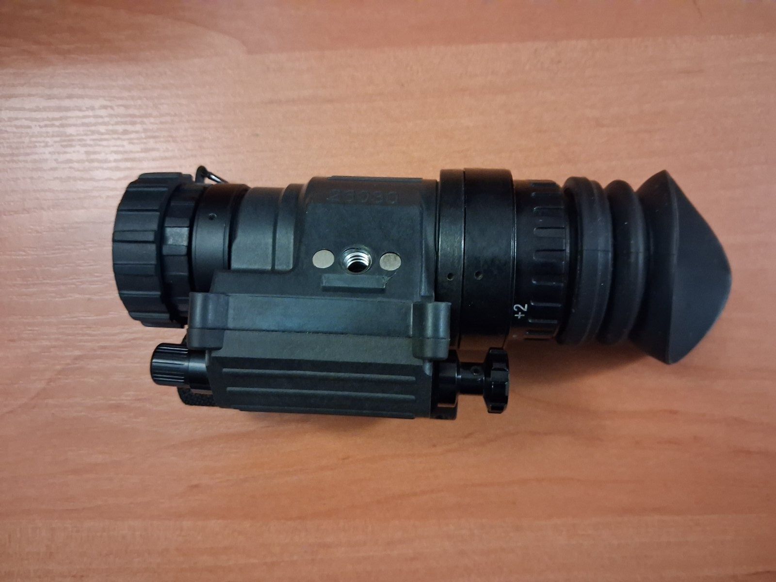 Pvs 14 gen3, БЕЛЫЙ,, новый