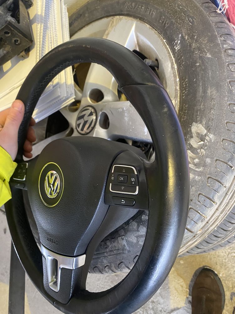 Руль подушка кермо VW PASSAT GOLF