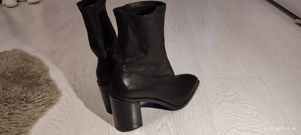 Обувь женская,ботинки.