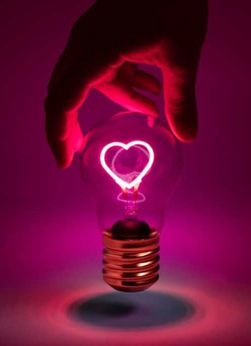 Аккумуляторная лампа-сердечко Cordless Heart Lightbulb