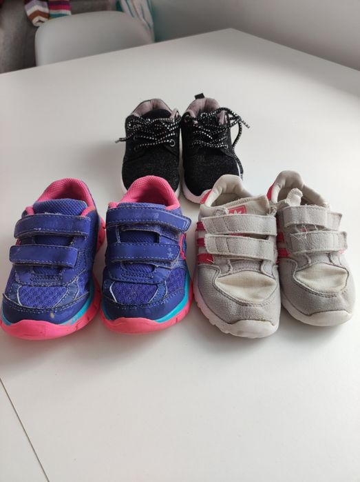 Buty sportowe, adidasy dla dziewczynki, Skechers, Adidas, rozmiar 21