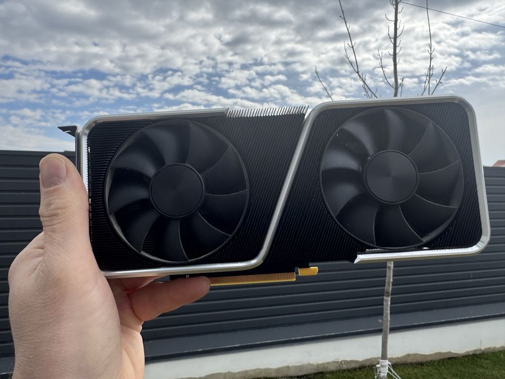 Відеокарта NVIDIA GeForce RTX 3060ti 8gb GDDR6 Founders Edition ідеал