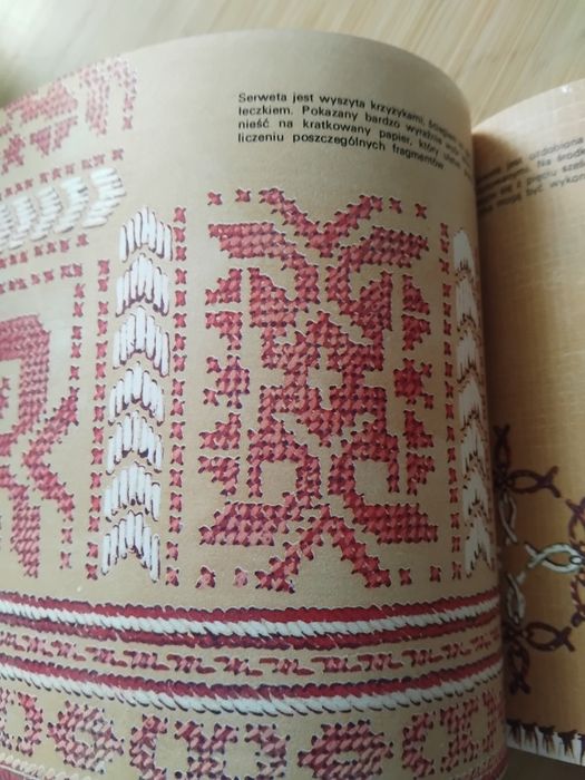 Sprzedam książkę HAFT MODNY