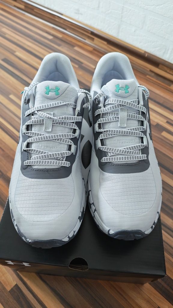 Buty Under Armour rozmiar 43