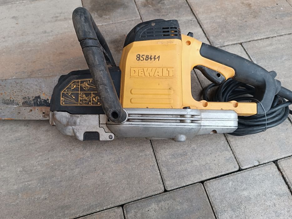 Piła szablasta aligator DeWalt DWE 1700 W