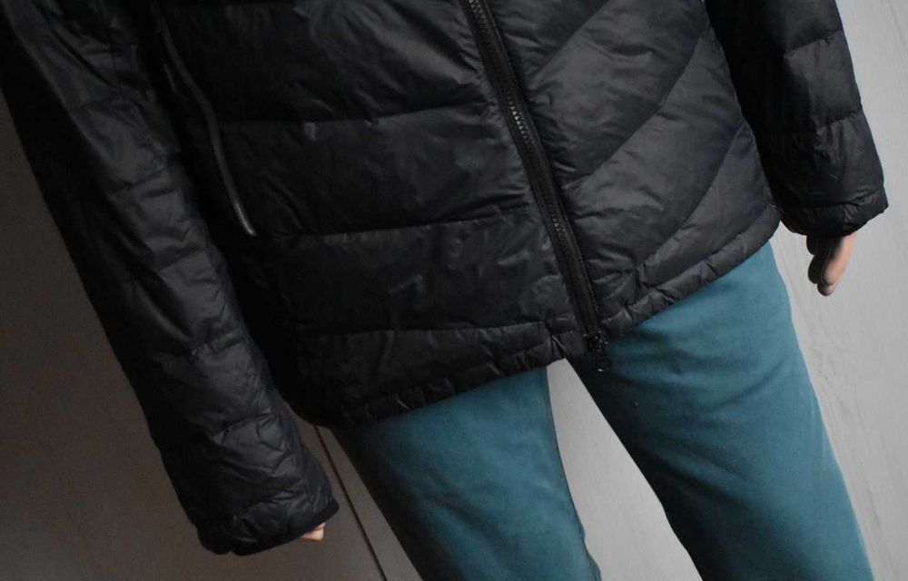 Kurtka zimowa XL puchowa pikowana z kapturem ciepła Jack Wolfskin