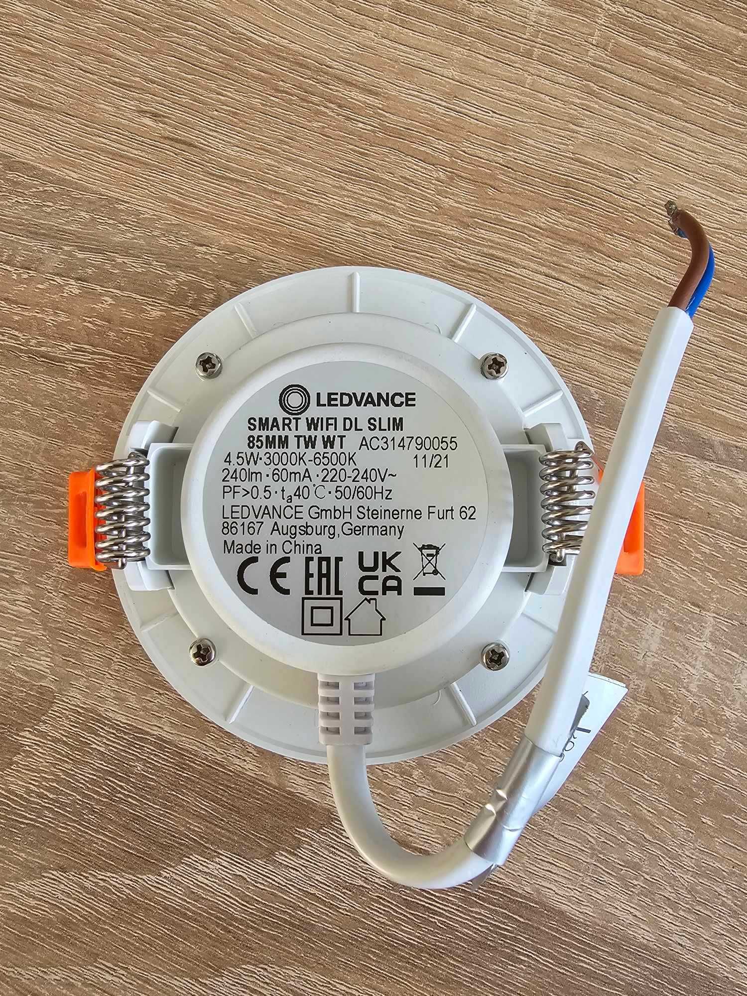 LEDVANCE Smart+ Oprawa oświetleniowa sufit. SLIM 85mm 240lm 4,5W WiFi