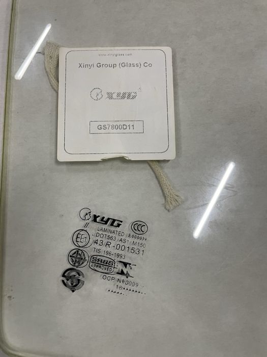 Лобове скло на УАЗ Патріот