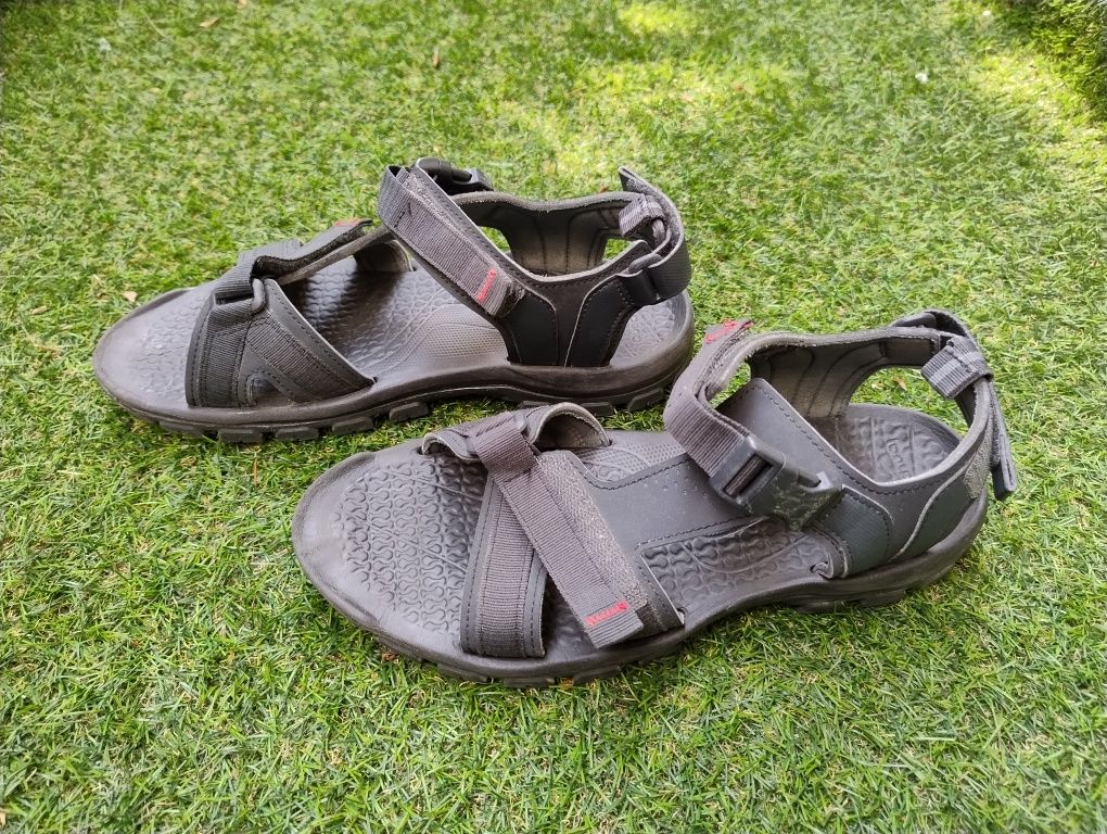 Sandały trekkingowe, turystyczne Decathlon Quechua r. 44