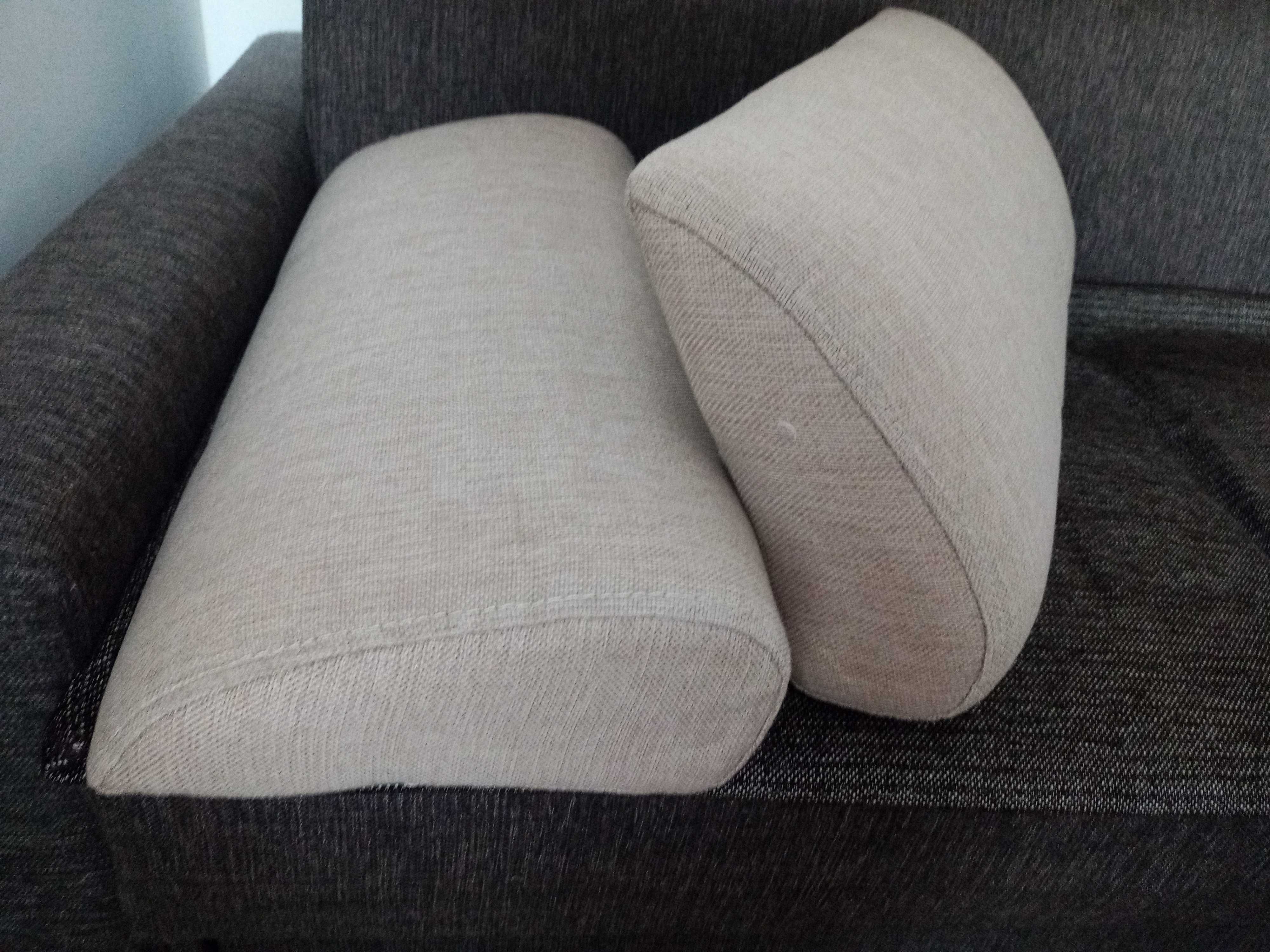 2 nowe poduszki na boki sofy - 60 x 26 cm