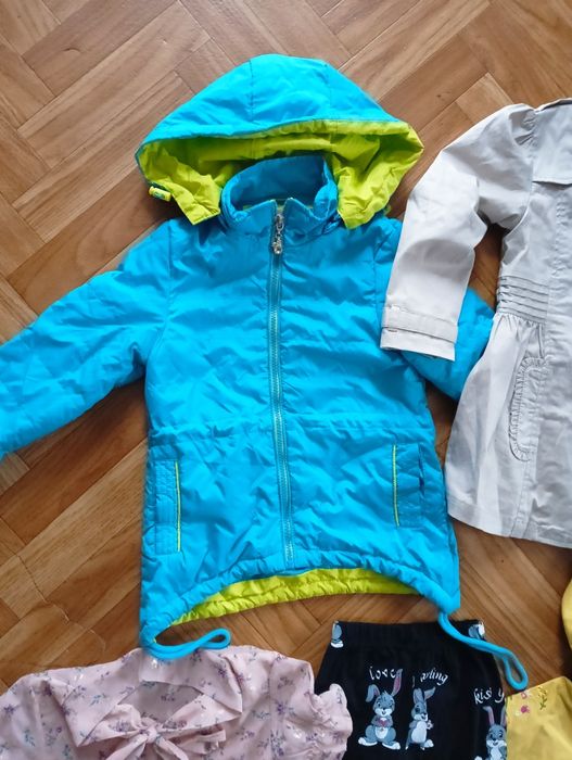 Kurtka,płaszcze, sukienka  dziewczęce
