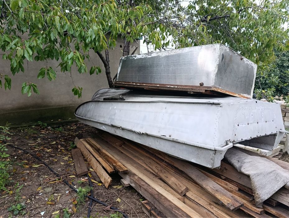 Продам бак из пищевой нержавейки на 1 куб