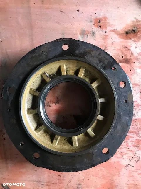 Ładowarka Teleskopowa JCB 3cx - Piasta Koła [CZĘŚCI]