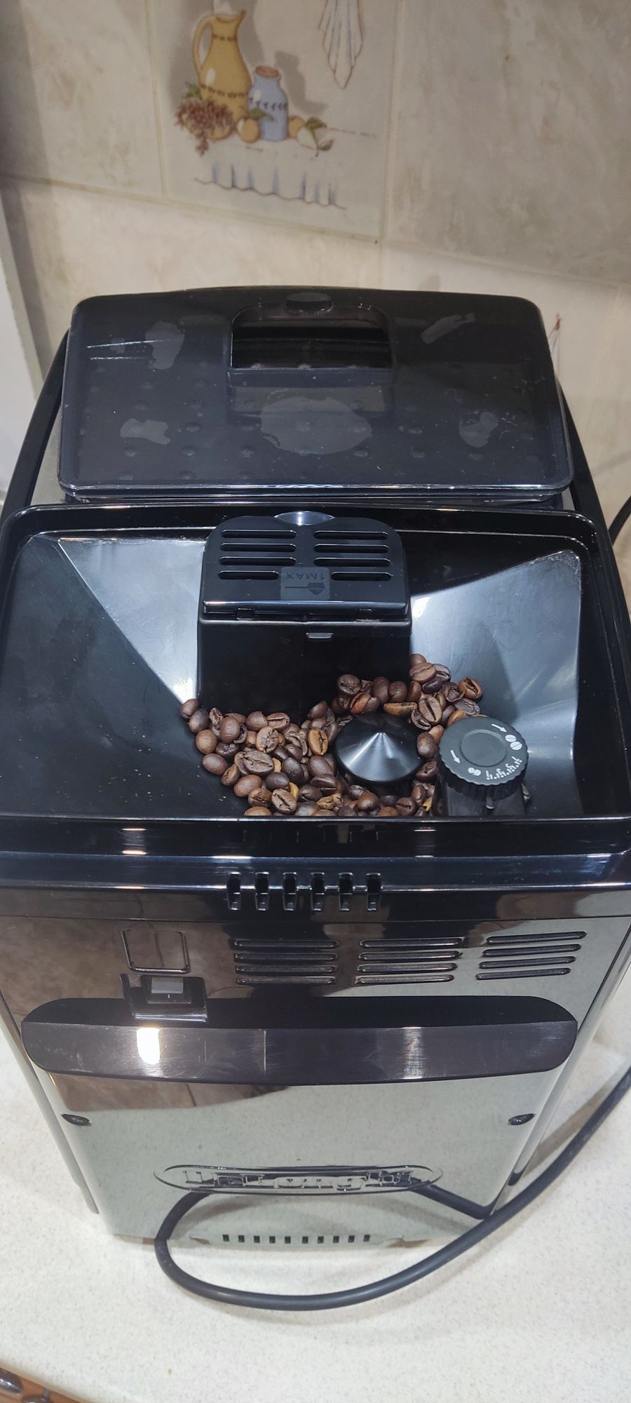 Кофемашина Delonghi Magnifica S