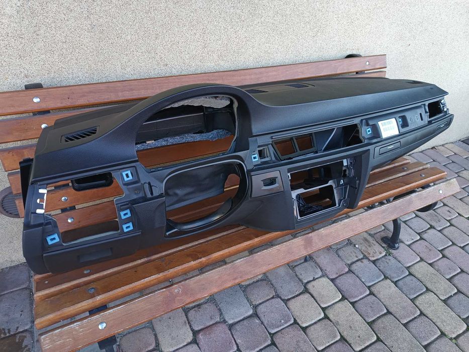 BMW E90 E91 E92 E93 deska konsola kokpit