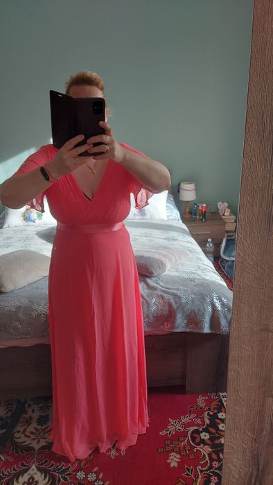 !Piękna suknia na wesele xl/xxl Malinowa