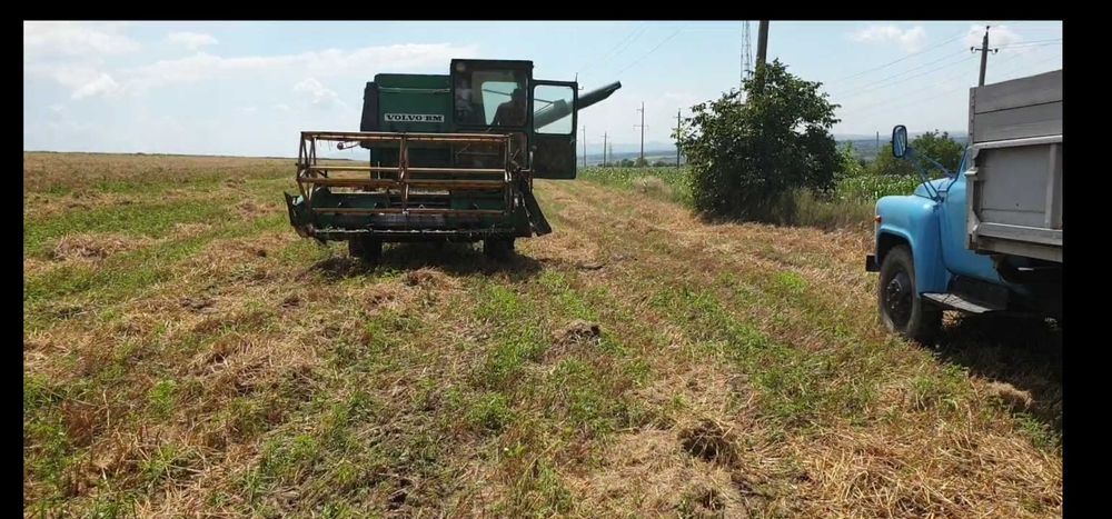 Зерноуборочный комбайн Volvo BM