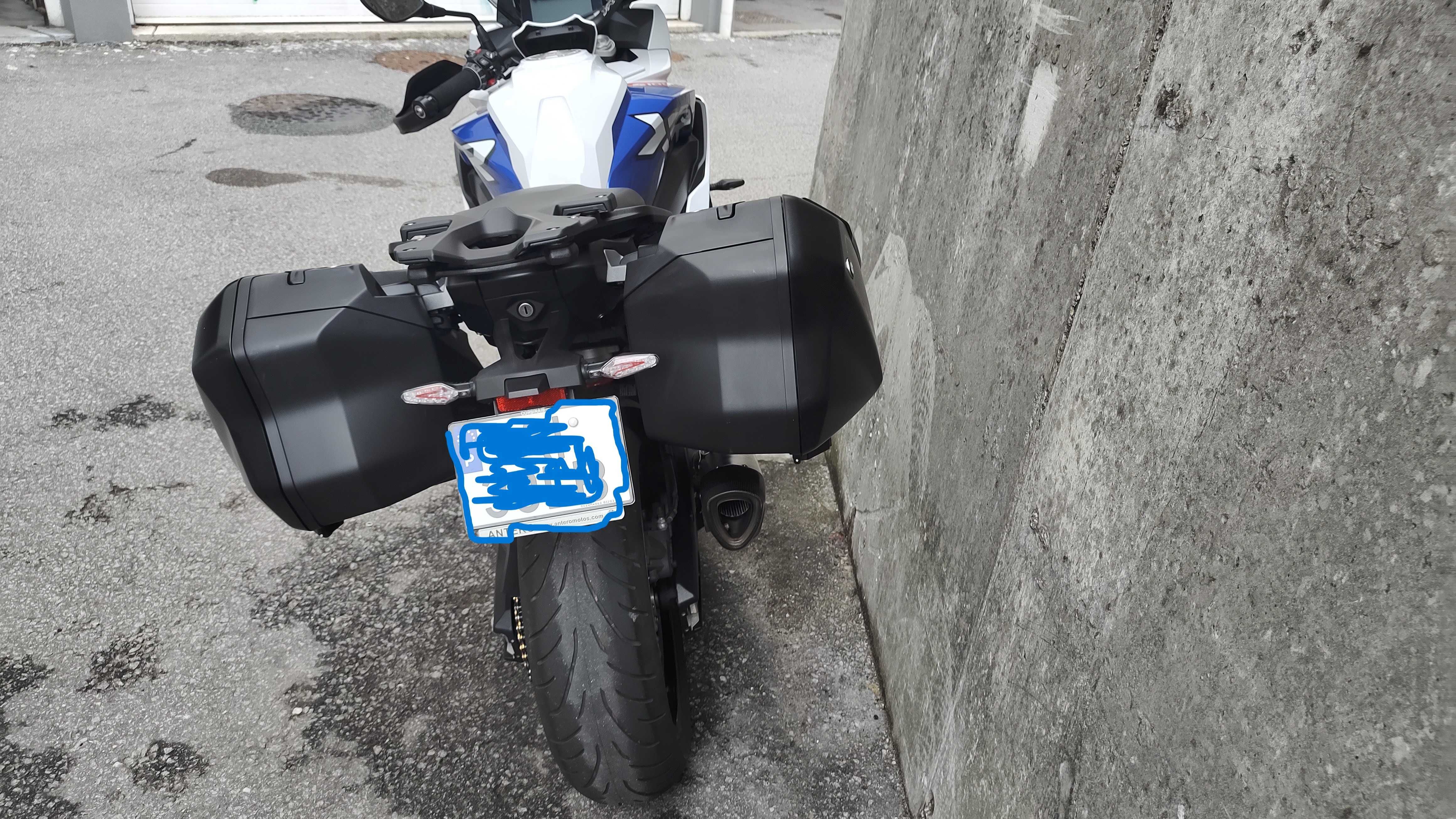 Vendo moto BMW S 1000 XR de Julho de 2021