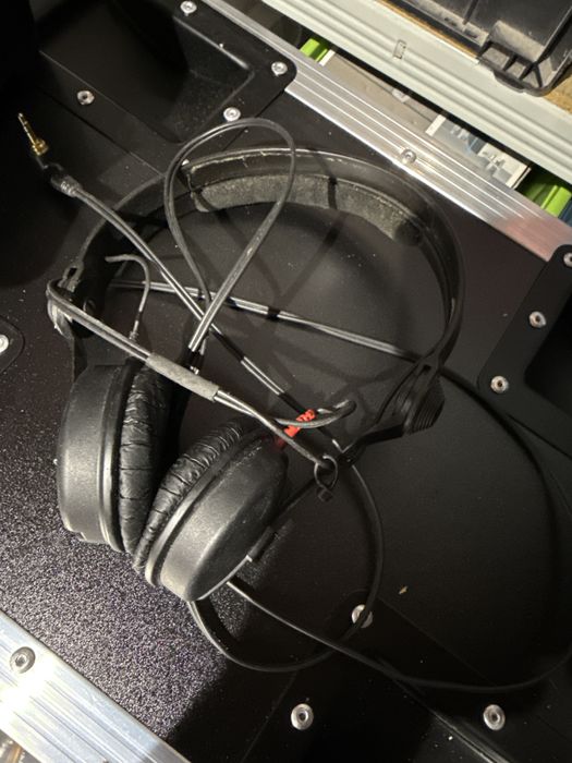 Sennheiser hd25 uszkodzone