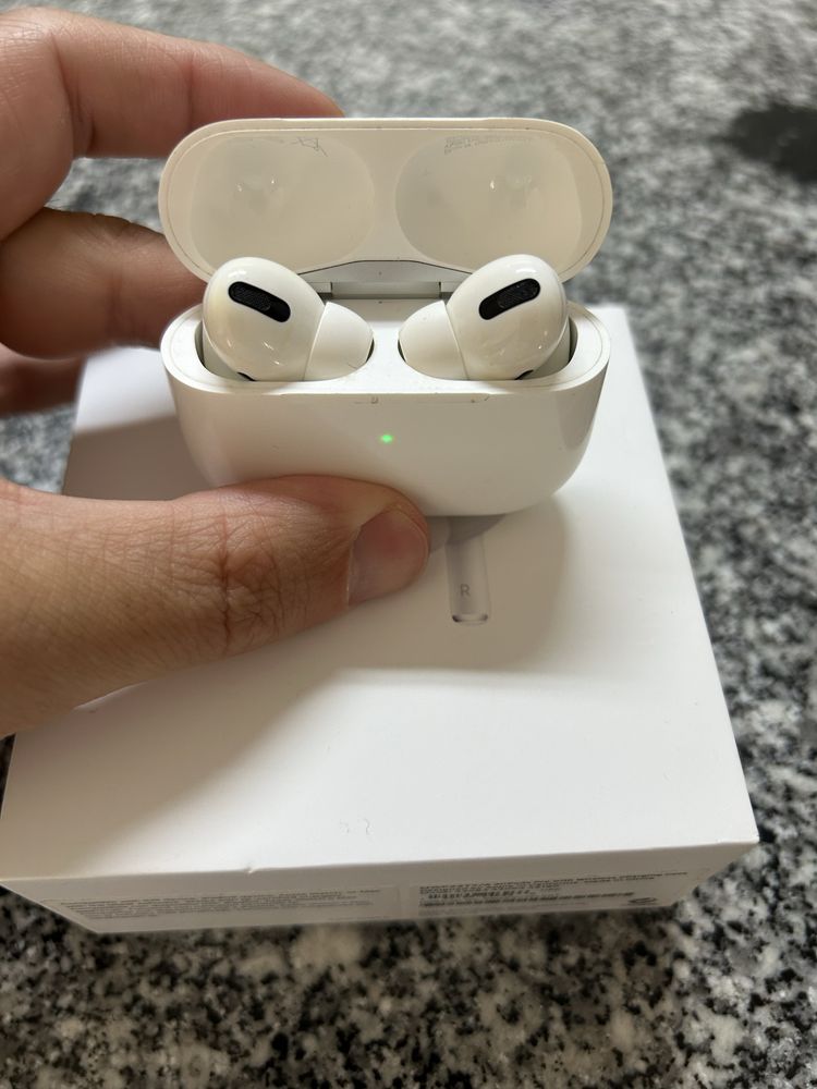 Apple AirPods Pro 1ª Geração - Ler anúncio