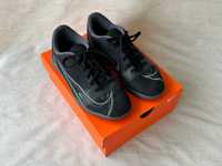 Buty halowe Nike Mercurial JR Vapor 14 Club IC rozmiar 38