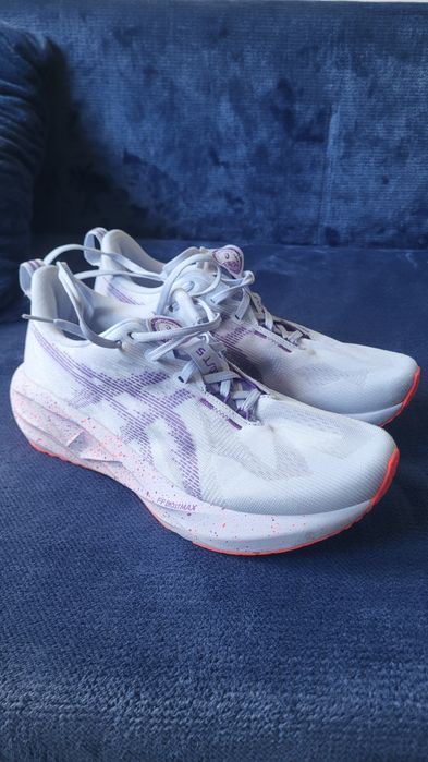 Asics Novablast 5 Tokyo , buty do biegania