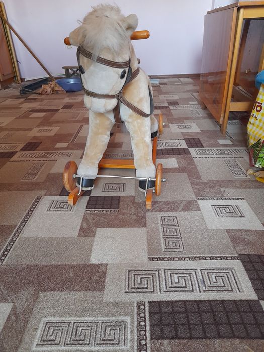Іграшка коник коляска