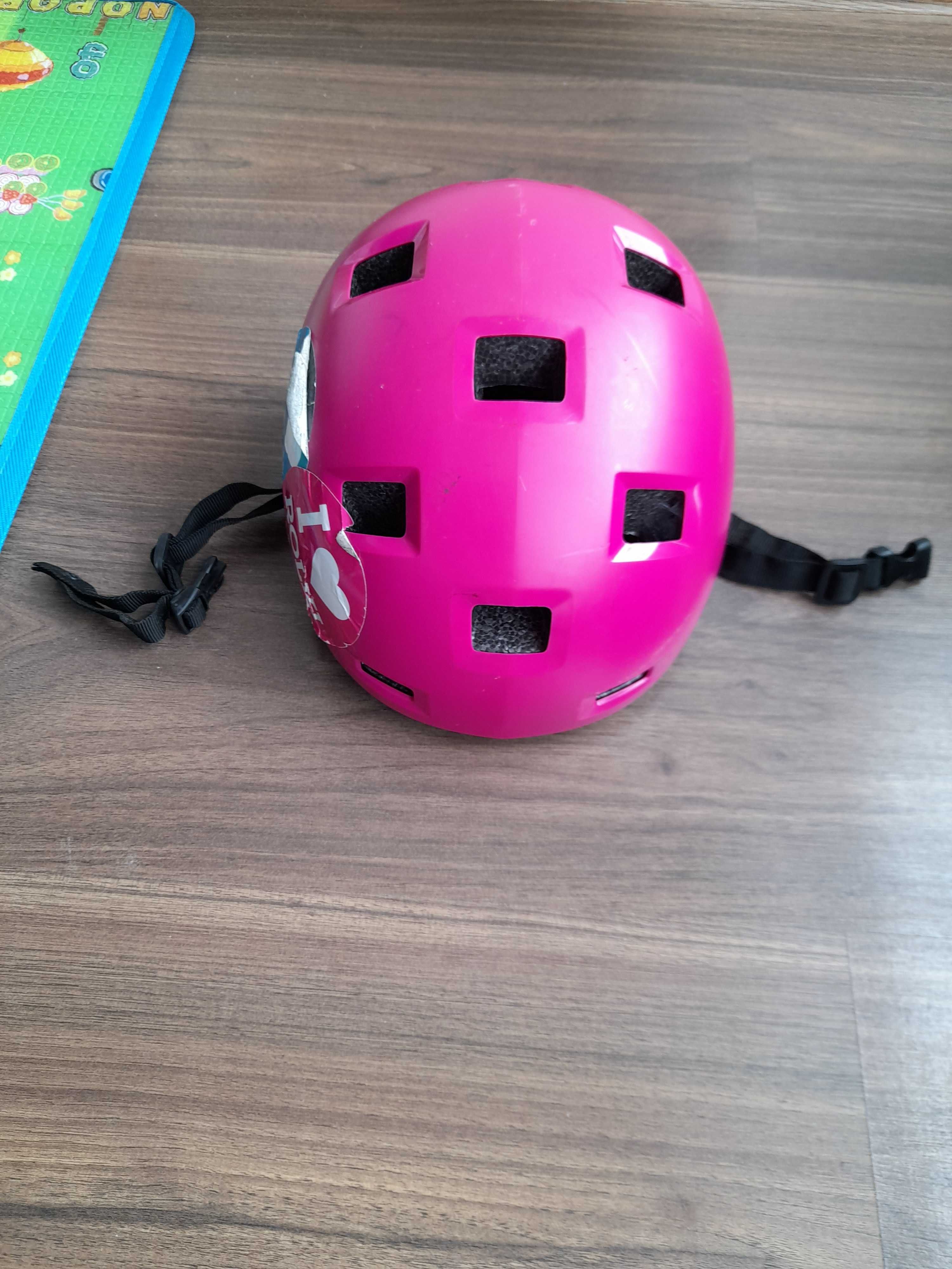 Kask na 4-7 lat, stan jak widać na zdjęciach (decathlon)