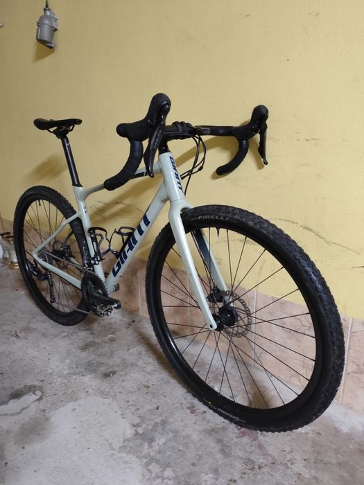 Rower GIANT Revolt 1