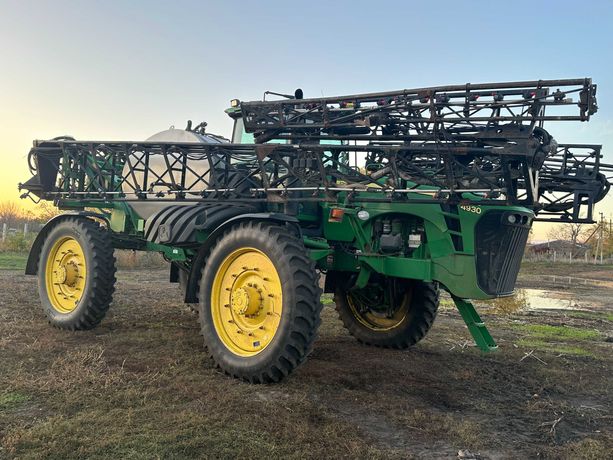 Продам Оприскувач John Deere 4930