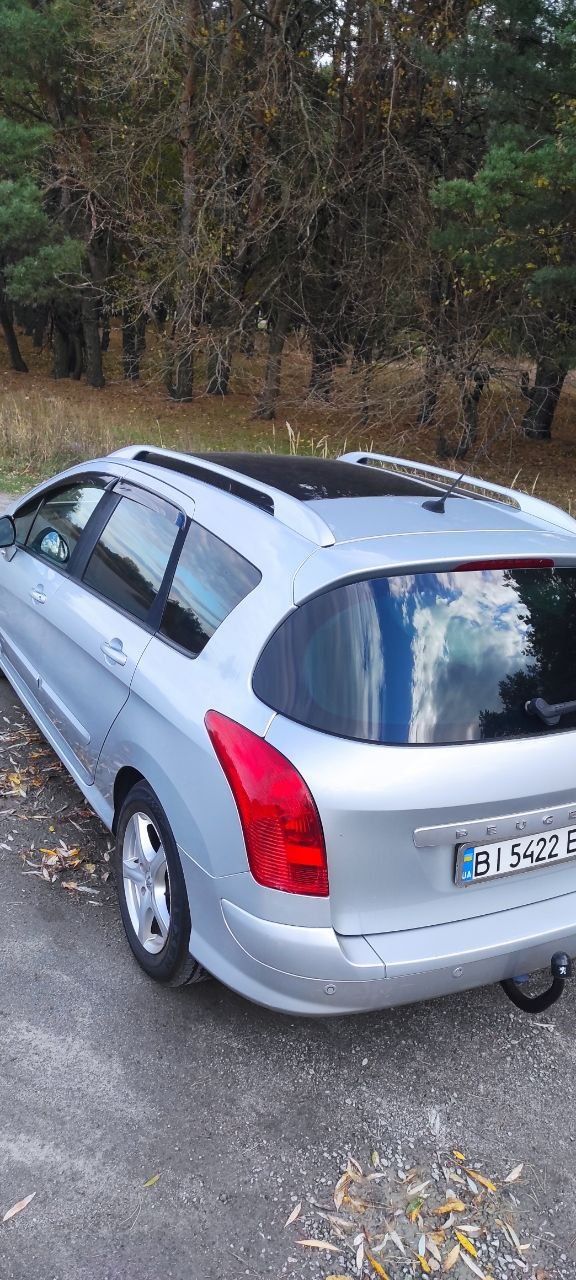 Peugeot 308 1.6 turbo 6 2008 року