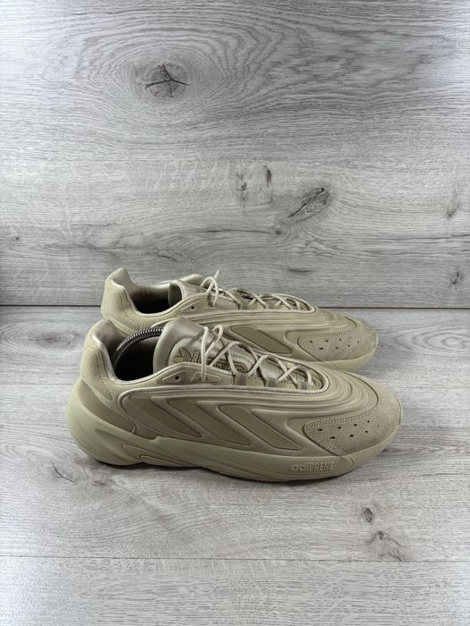 Adidas Ozelia чоловічі кросівки 46 розмір