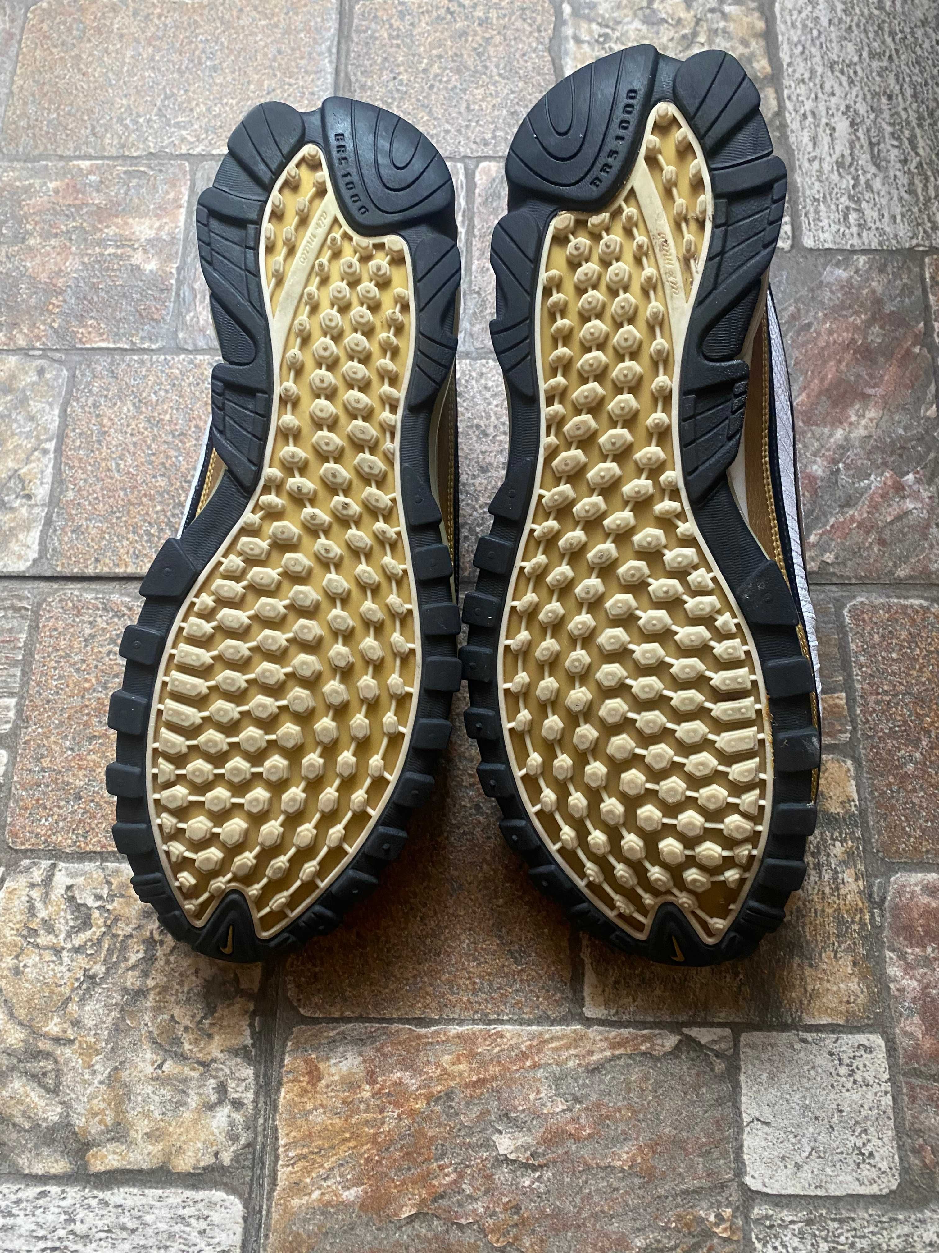 Шкіряні кросівки "NIKE" 44,5 розміру