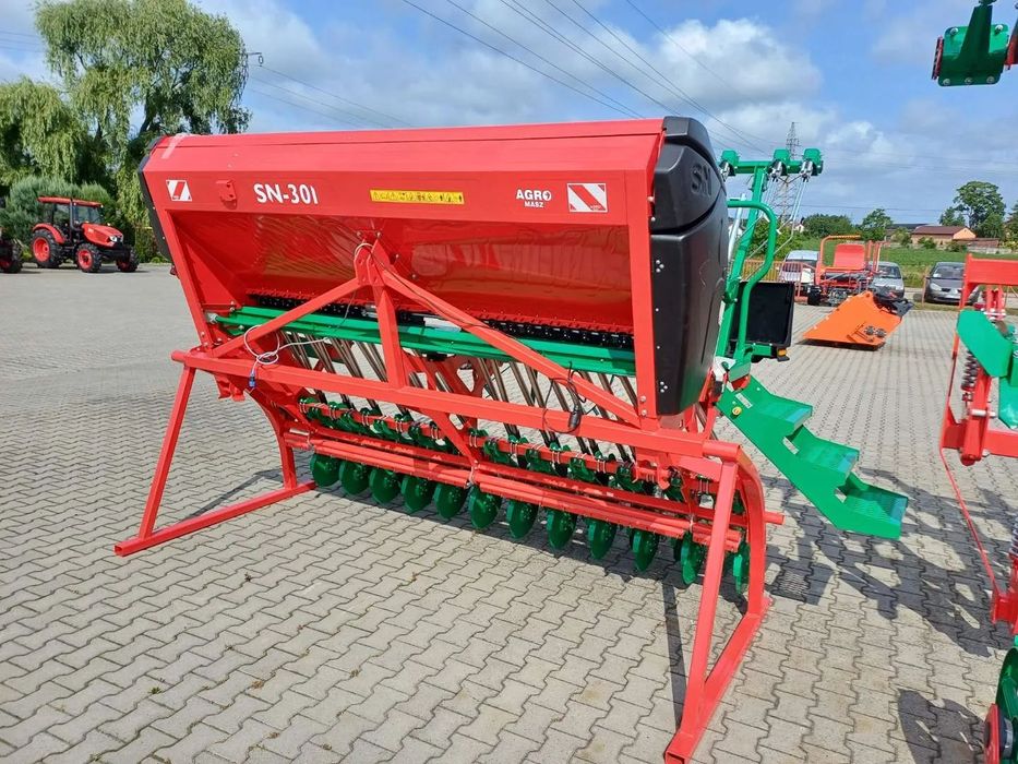 Agro-Masz Zestaw do siewu bezpośredniego SN301+ANT30