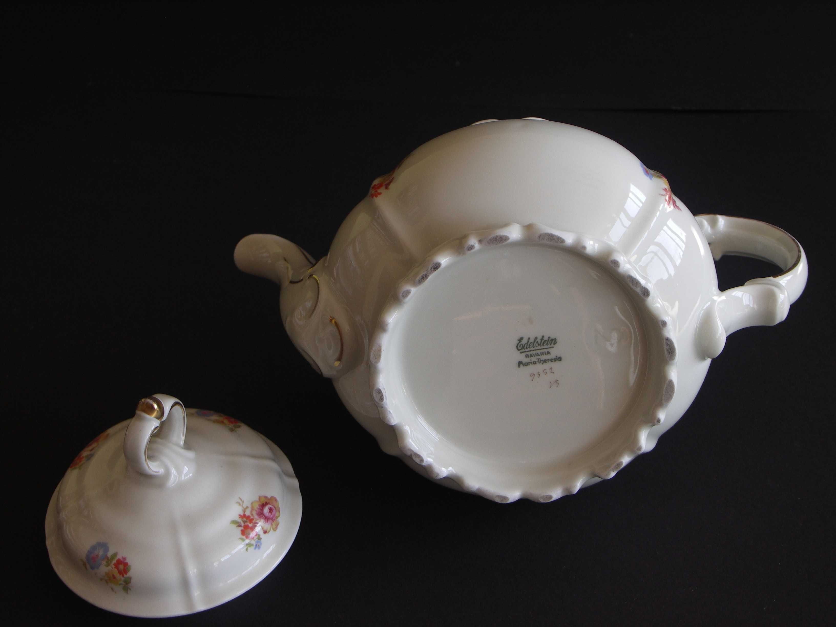 Porcelanowy imbryk do herbaty Edelstein Bavaria Maria Teresia