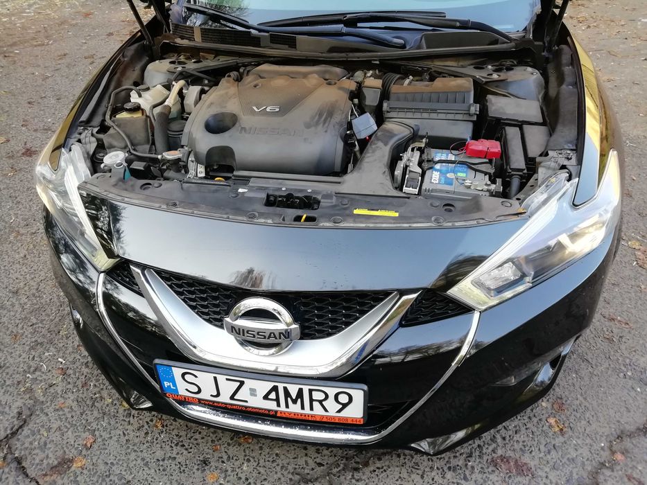 2015 nissan maxima V6 3,5L 300 KM