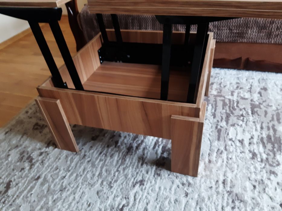 Стіл гостьовий розкладний