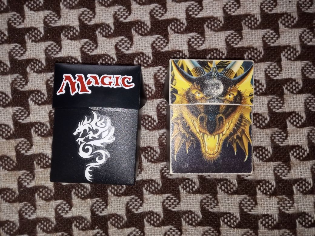 Magic: The Gathering - 2 pudełka tworzywo sztuczne na karty używane