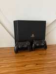 [PS4] Konsola PlayStation 4 Pro 1TB + 2 Pady + Gry