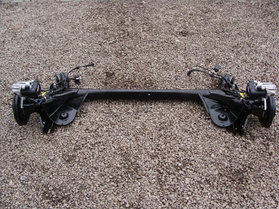 belka oś tylna honda jazz v crosstar !!