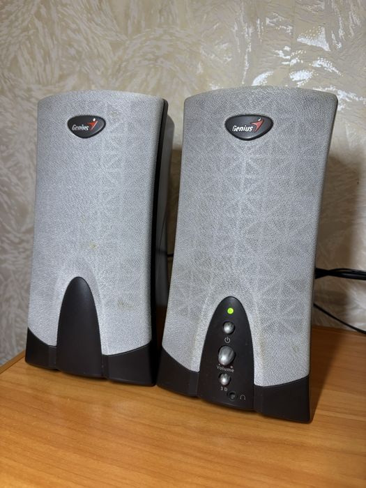 Колонки для комп'ютера або ноутбука акустика від мережі Genius SP-Q10