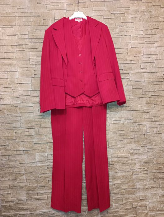 Sprzedam 3-częściowy garnitur