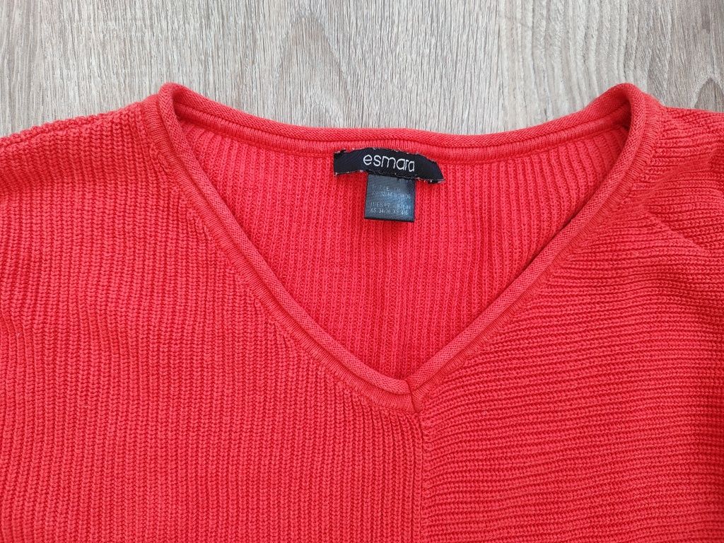 Sweter damski dekolt w serek Esmara rozmiar XS