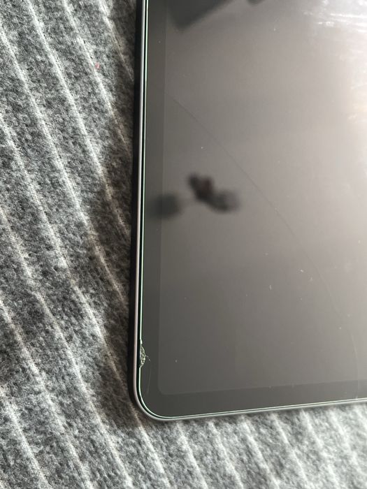 iPad Pro M1 (2021) – 8GB / 128GB