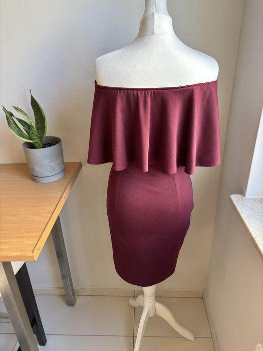 Burgundowa sukienka hiszpanka vubu