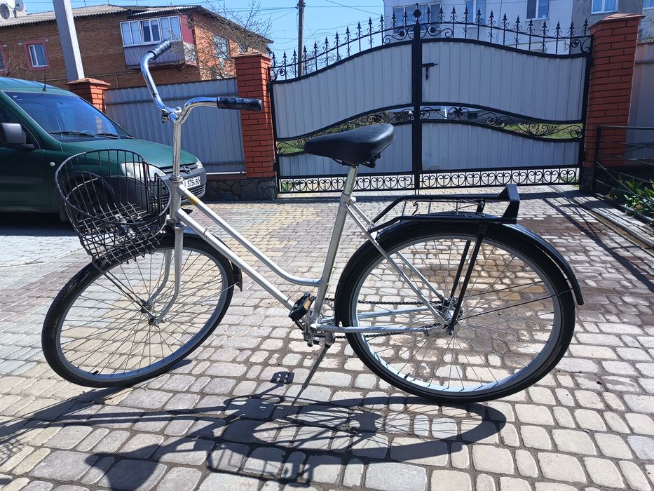 Жіночий велосипед. Стан нового.