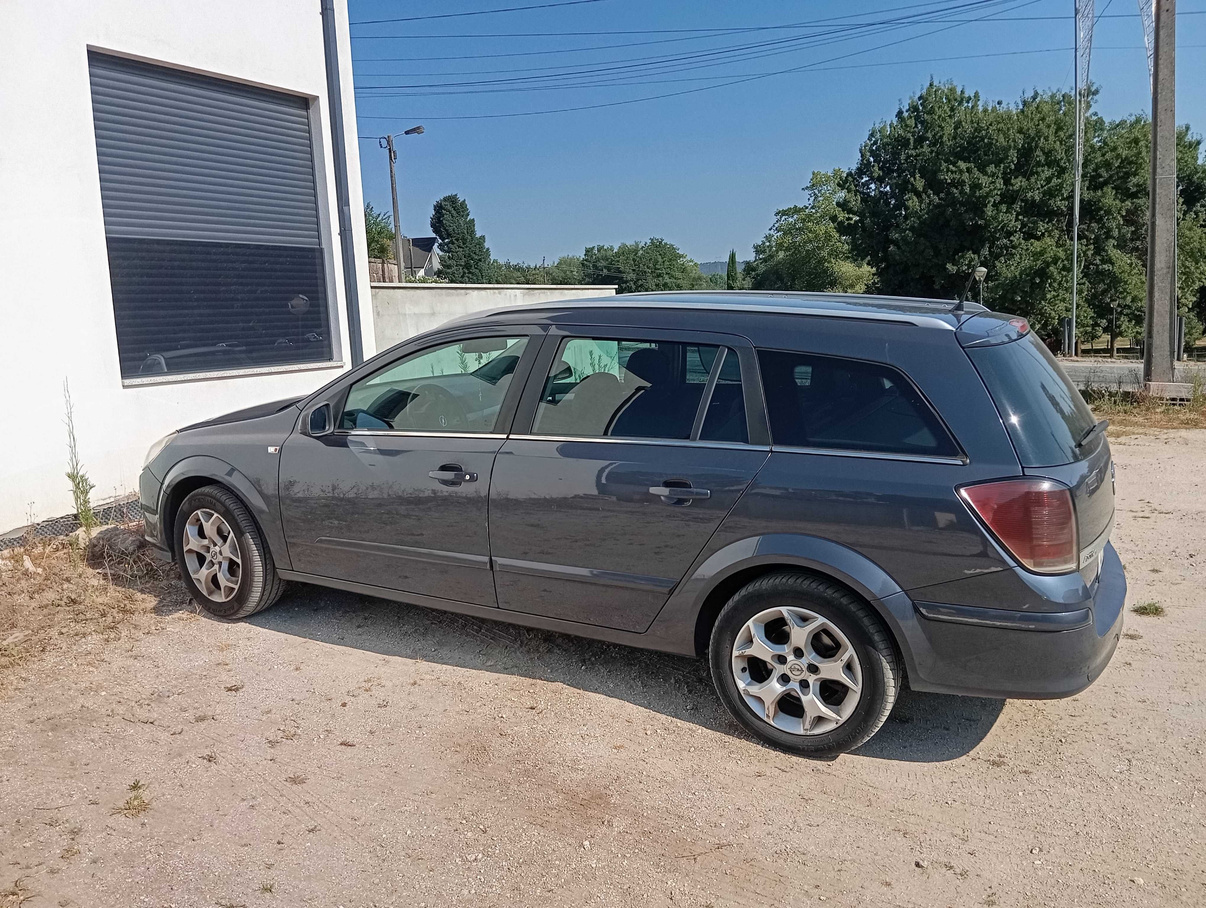 Astra caravana 1.7. 100cv